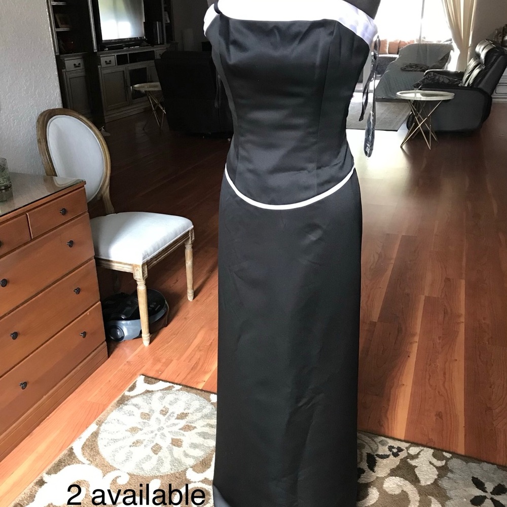 Avalon Bridal Size 10 Strapless NWT 2 available